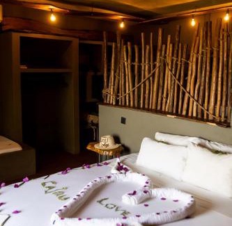 Bubaque Hotel | CAJOU LODGE
