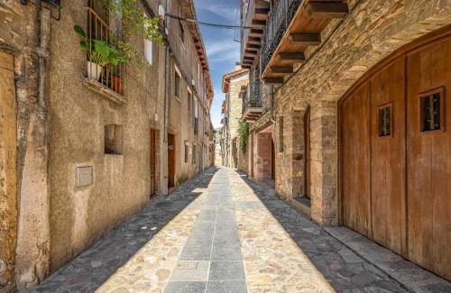 Baga House | Cal Nunci