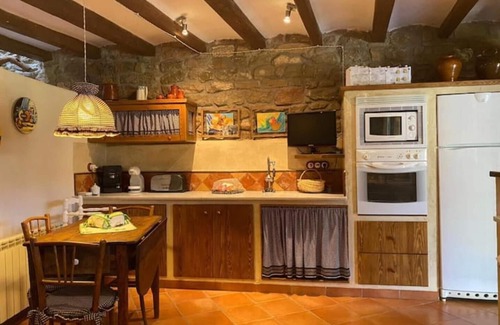 Artesa de Segre Cottage | CAL SERRA-Rural house