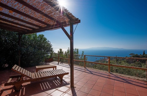 Cala Piccola Apartment | [Cala Piccola] magical sunset + reserved beach