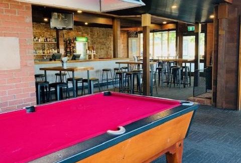 Hamilton Hotel | Caledonian Hotel Motel