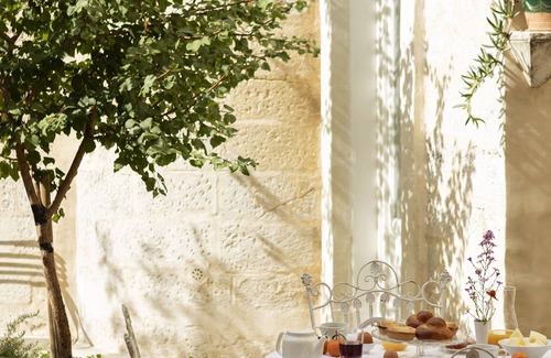 San Cesario di Lecce Apartment | Calendula - Design apartment in historic building 5 min from Lecce