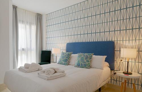 Perchel Sur Apartment | Caleta Homes - Ancha del Carmen