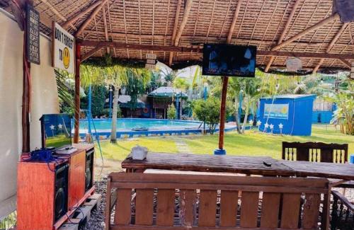 Plaridel House | Cali Ka Sun Private Resort