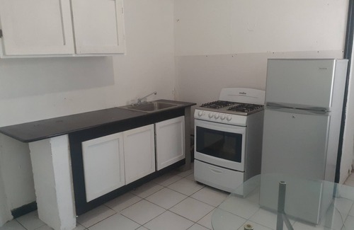 Philipsburg Bed & Breakfast | Calinago Friendly Family Sxm Home