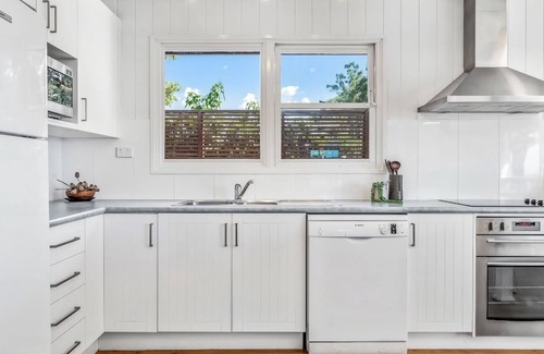 Callala Bay House | CALLALA ON THE BAY sleeps 8