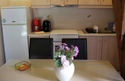 Plepi House | Calm and idyllic directly at the sea, wifi - holiday house Argolis, Peloponnese