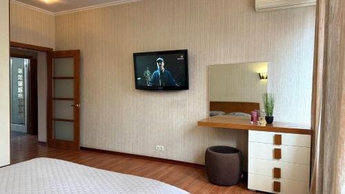 Petrovskoye Apartment | Calm Central Apartment
