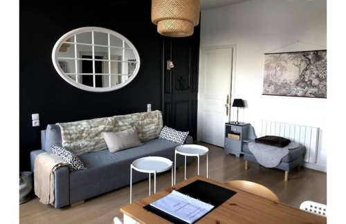 Bayeux Apartment | Calm & comfort in the city center + private parking
