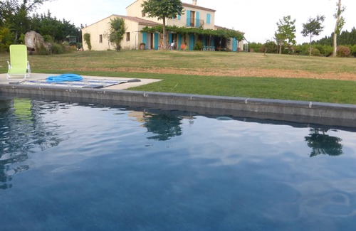 Vauvert House | calm Mas Camargue, spectacular view, swimming pool 15m x 5m