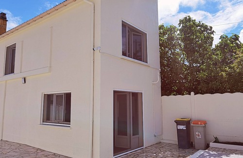 Villemomble Apartment | Calm Studio with AC/free charging parking(NO.4)