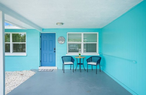 Bayshore Gardens House | Calm Sunset: Sleep 12, Renovated