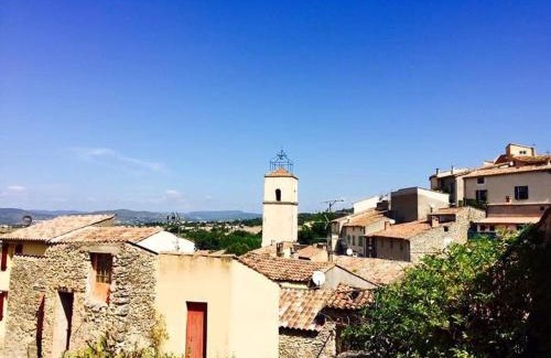 Vinon-sur-Verdon Apartment | Calme - Center - WiFi - Clim - Verdon 300m - Parking