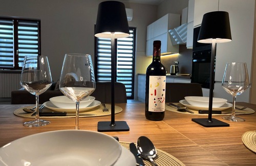 Calosso Apartment | Calosso Wine View Escape! Langhe for wine and truffle lovers, nature and relaxation.
