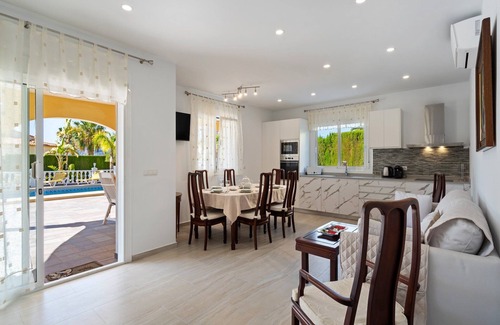 Casas de Torrat Villa | Calpe Pool Villa Near Beach