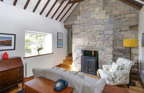 Newport House | Calvey's Cottage