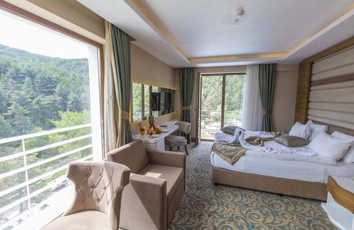 Kizilcahamam Resort | Cam Thermal Resort Spa Convention Center
