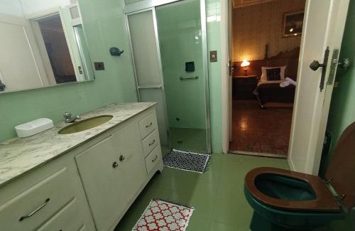 Campo Belo House | CAMA QUEEN Mega Suite - 10 min Metro e Aeroporto CGH