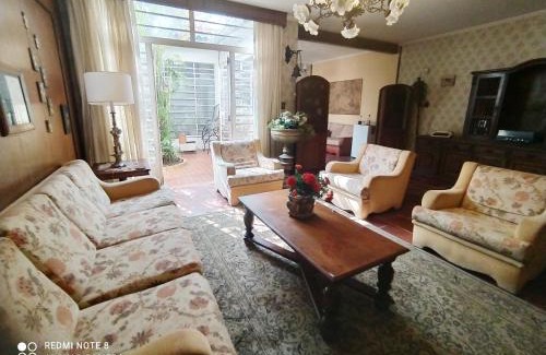 Campo Belo House | CAMA QUEEN Mega Suite - 10 min Metro e Aeroporto CGH
