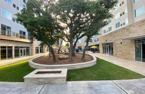 McNeil Hotel | Cambria Hotel Austin Uptown near the Domain
