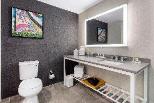 Downtown Asheville Hotel | Cambria Hotel Downtown Asheville