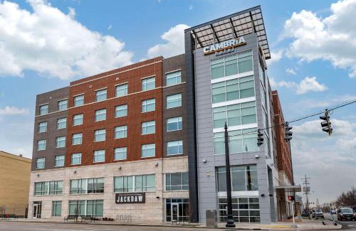 Downtown Louisville Hotel | Cambria Hotel Louisville Downtown-Whiskey Row