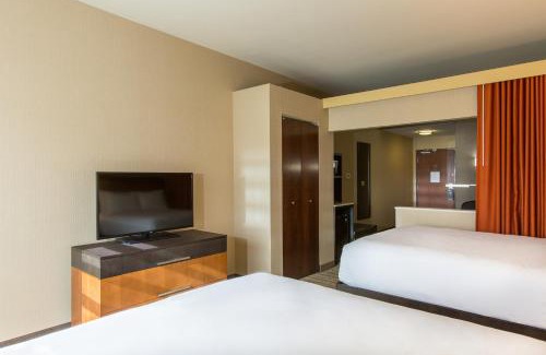 Legacy Town Center North Hotel | Cambria Hotel Plano - Frisco