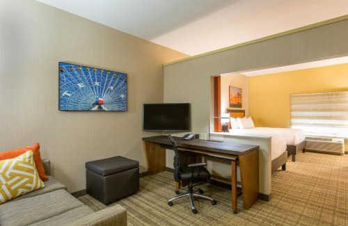 Legacy Town Center North Hotel | Cambria Hotel Plano - Frisco