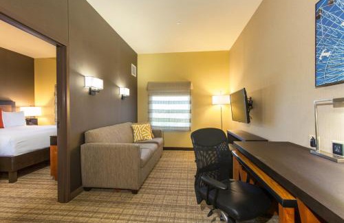 Legacy Town Center North Hotel | Cambria Hotel Plano - Frisco