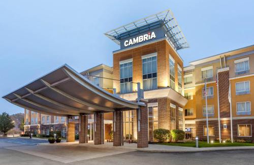 Uniontown Hotel | Cambria Hotel Uniontown