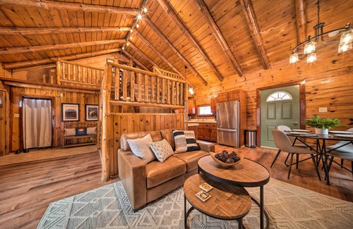 Cambridge Springs Cabin | Cambridge Springs Cabin Near French Creek!