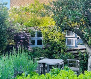 Cantelowes House | Camden Town Garden Cabin