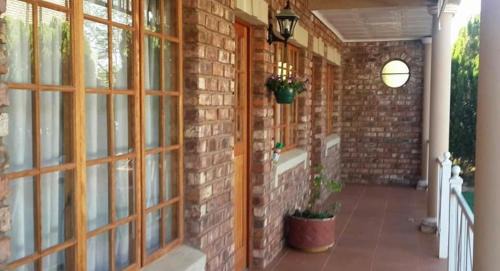 Kimberley House | Camelot Estate Lodging