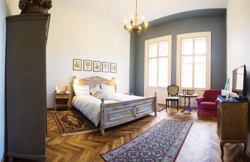 Cluj-Napoca City Centre Apartment | Camino Home
