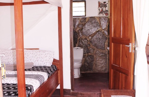 Mikumi Cabin | Camp Bastian