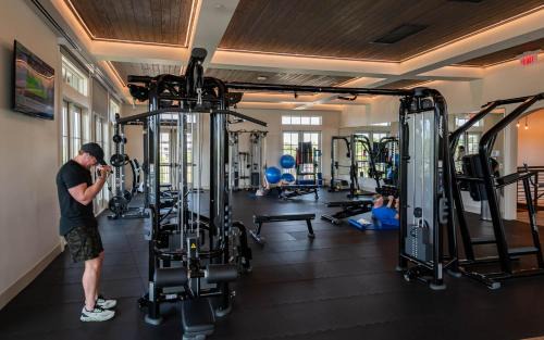 Seacrest Hotel | Camp Creek Inn