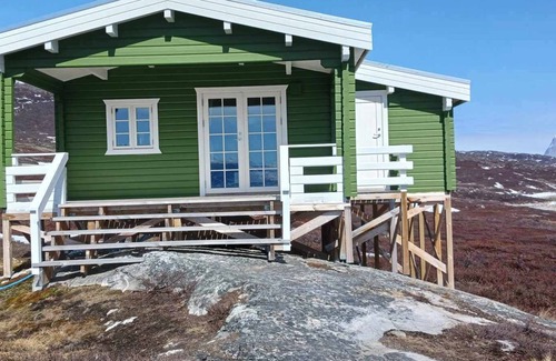 Nuussuaq Cabin | Camp Itivi