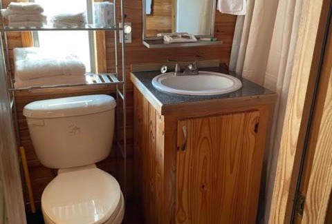 Homosassa House | Camp N Water Outdoor Resort