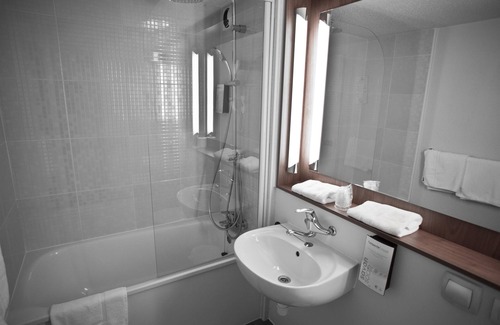 Bayonne Hotel | Campanile Bayonne