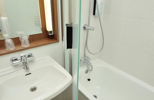 Lanester Hotel | Campanile Lorient Lanester