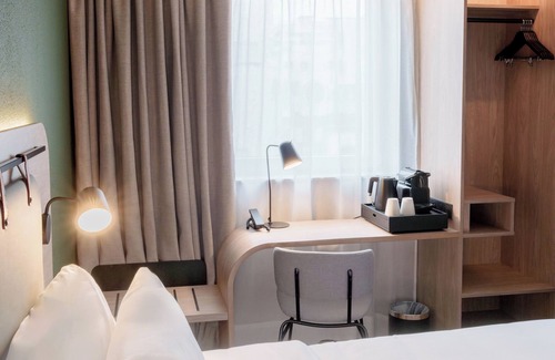 L'Arenas Hotel | Campanile PRIME - Nice Airport