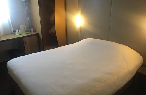 Villejuif Hotel | Campanile Villejuif