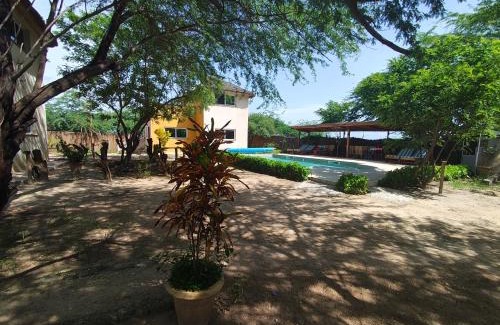 Ndangane Bed & Breakfast | Campement Houefa