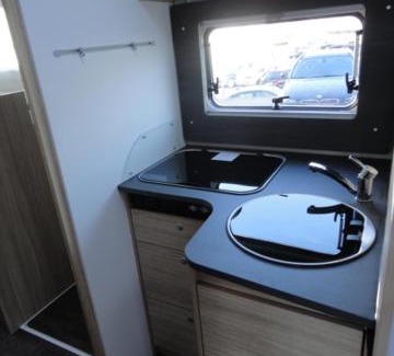 Sankt Georgen im Attergau House | Camper Wohnmobil Sunlight I68