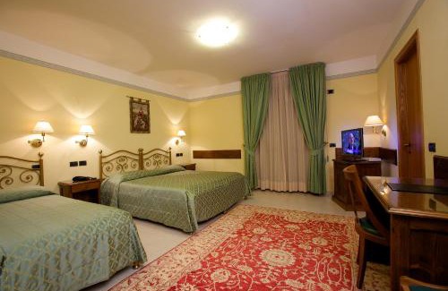 Bastia Umbra Hotel | Campiglione Hotel