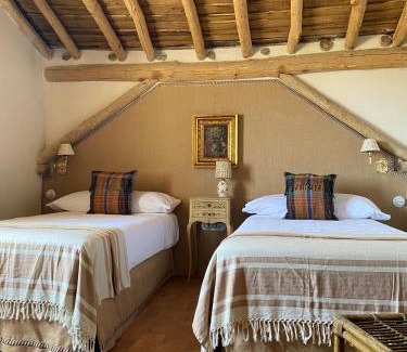 Cumbres de San Bartolome Ski Chalet | Campillo Alto