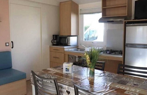 Vic-la-Gardiole House | Camping 3 étoiles - ccaaahh