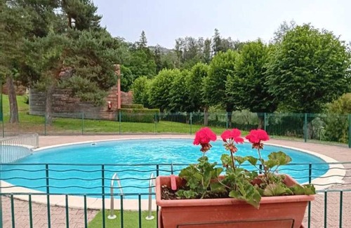 Vorey House | Camping 3 étoiles - ccbbbic