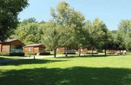 Correze House | Camping 3 étoiles - Piscine - eehihh