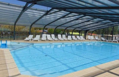 Avrille House | Camping 3 étoiles - Piscine - ccbafeh